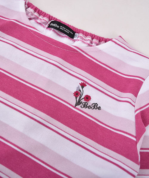 BeBe（ベベ）の「BeBe/モダールボーダーワンピース（ワンピース・キッズ・パープル/ピンク・100/110/120/130/140/80/90）」の3枚目の写真