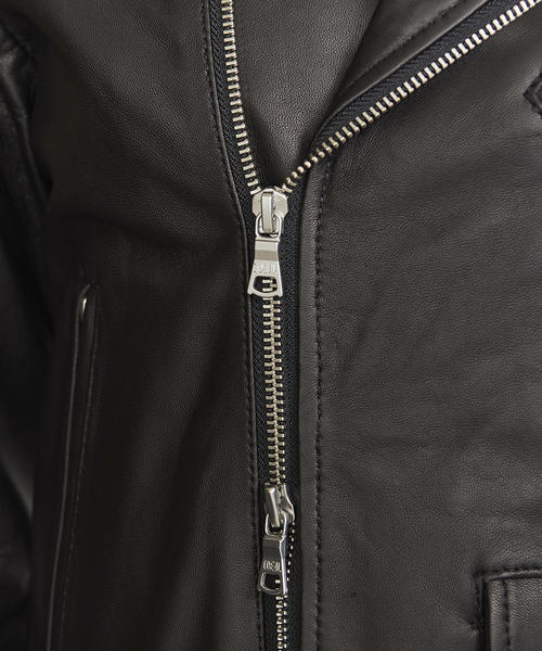 BEAUTY&YOUTH UNITED ARROWS(ビューティーアンドユースユナイテッドアローズ)の「BY シープレザーダブルライダースジャケット◆(ライダースジャケット・レディース・ブラック・MEDIUM/SMALL)」の3枚目の写真