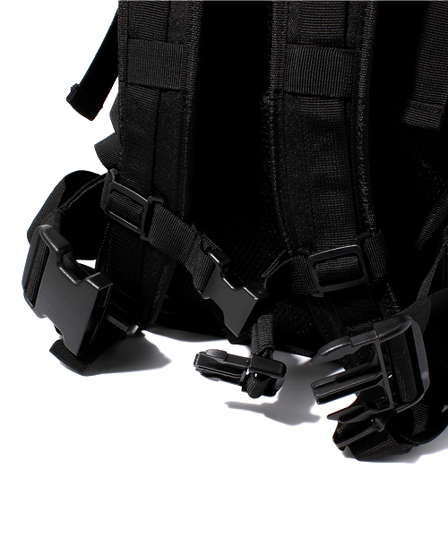 WHO'S WHO gallery(フーズフーギャラリー)の「【Hortmonn】アサルトバッグ(バックパック/リュック・メンズ・ブラック・FREE)」の5枚目の写真