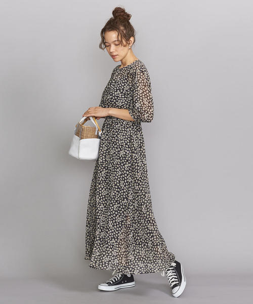 BEAUTY&YOUTH UNITED ARROWS(ビューティーアンドユースユナイテッドアローズ)の「BY クレープフラワーギャザーワンピース о(ワンピース・レディース・ブラック/ライラック・MEDIUM/SMALL)」の6枚目の写真