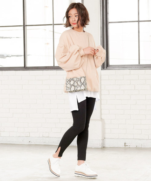 KOBE LETTUCE（コウベレタス）の「ビッグシルエットシンプル無地サイドスリットロンTチュニック（Tシャツ/カットソー・レディース・ブラック/オフホワイト/ミント/ラベンダー・FREE）」の10枚目の写真