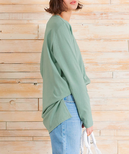 KOBE LETTUCE（コウベレタス）の「ビッグシルエットシンプル無地サイドスリットロンTチュニック（Tシャツ/カットソー・レディース・ブラック/オフホワイト/ミント/ラベンダー・FREE）」の13枚目の写真