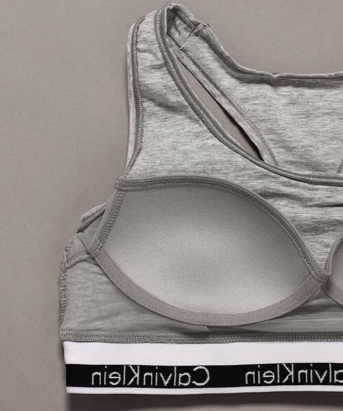 Calvin Klein Underwear(カルバンクラインアンダーウェア)の「ブラレット(2枚パック) - Icon Cotton Modal ブラレット(ブラジャー・レディース・ブラック/ヘザーグレー/ブラック系その他2・S/M/L/XL)」の18枚目の写真
