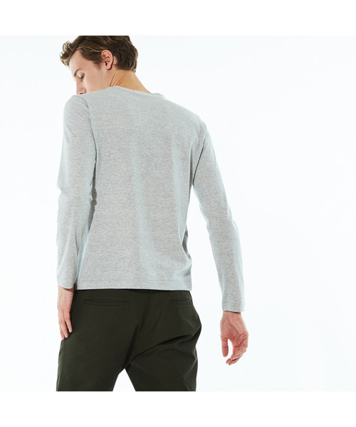 LACOSTE(ラコステ)の「VネックTシャツ (長袖)(Tシャツ/カットソー・メンズ・ホワイト/ブラック/ネイビー/グレー・2/3/4/5)」の15枚目の写真