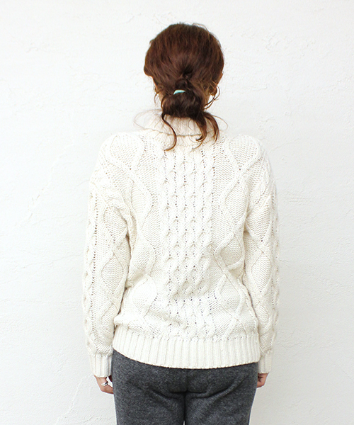 mystic（ミスティック）の「ケーブルタートルプルオーバー（ニット/セーター・レディース・オフホワイト/ブラック/パープル・FREE）」の8枚目の写真