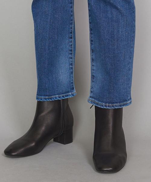 RED CARD TOKYO(レッドカード)の「<RED CARD>MARMALADE フレアデニムパンツо(デニムパンツ・レディース・ブラック/ネイビー・24/23)」の13枚目の写真