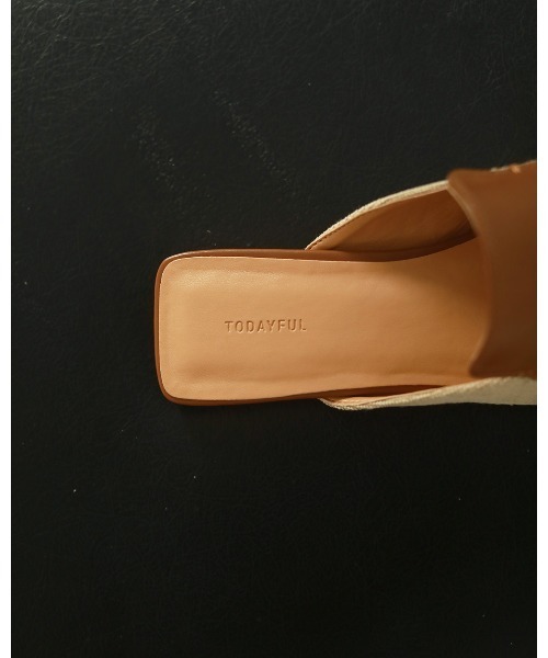 TODAYFUL(トゥデイフル)の「キャンバスローファースリッパース(パンプス・レディース・ブラック/ブラウン・36inch/37inch/38inch)」の5枚目の写真