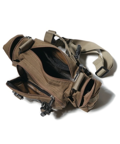 CAMP7（キャンプセブン）の「2WAY CAMP SHOULDER（ショルダーバッグ・メンズ・ブラック/ベージュ/カモフラージュ・FREE）」の4枚目の写真