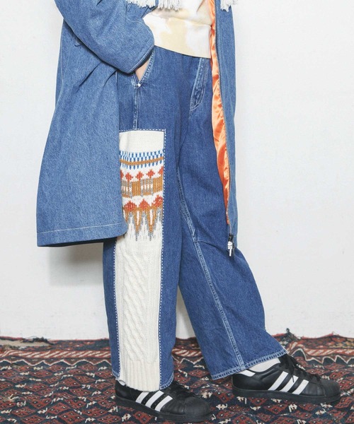 RNA(アールエヌエー)の「R3790 ニットコンビワークパンツ(デニムパンツ・レディース・ブルー/オリーブ・MEDIUM/SMALL)」の2枚目の写真