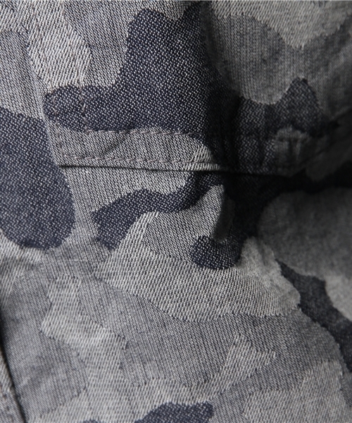 ROSE BUD（ローズバッド）の「S-LSH-14203 CAMOUFLAGE L/S（シャツ/ブラウス・レディース・ブラック/カーキ・ONE SIZE）」の3枚目の写真