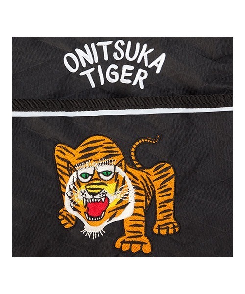 Onitsuka Tiger(オニツカタイガー)の「DRAWSTRING BAG(ショルダーバッグ・レディース・グリーン/ブラック・OS)」の9枚目の写真