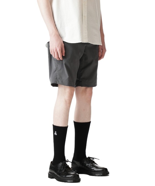 SOPHNET.（ソフネット）の「SLIM FIT BASIC SHORTS（その他パンツ・メンズ・チャコールグレー/ブラック・SMALL/MEDIUM/LARGE/X-LARGE）」の12枚目の写真