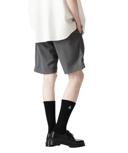 SOPHNET.（ソフネット）の「SLIM FIT BASIC SHORTS（その他パンツ・メンズ・チャコールグレー/ブラック・SMALL/MEDIUM/LARGE/X-LARGE）」の11枚目の写真
