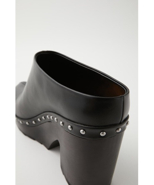 新品未使用 moussy LIMITED WOODEN SOLE サボ MOUSSY（マウジー）の「WOOD SOLE STUDS サボ（スリッポン