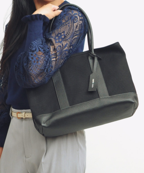 cache cache(カシュ カシュ)の「カシュカシュ cachecache / パーテーションキャンバストートバッグL(トートバッグ・レディース・レンガ/カモフラージュ/グレー系その他/ブルー系その他/ホワイト系その他/オレンジ/グリーン/ブルー/グリーン系その他/ブラック系その他/ブラック系その他2・FREE)」の3枚目の写真