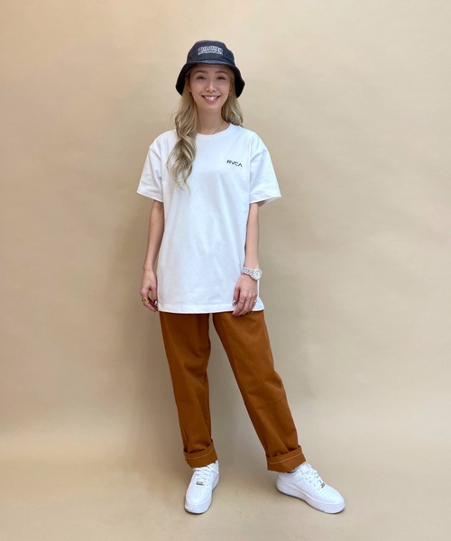 RVCA（ルーカ）の「【ムラサキスポーツ別注】RVCA/ルーカ   ビッグシルエット  バックプリントＴシャツ   BB043-P03（Tシャツ/カットソー・レディース・ホワイト/ブラック/パープル/ベージュ/グリーン・M/L/S）」の10枚目の写真