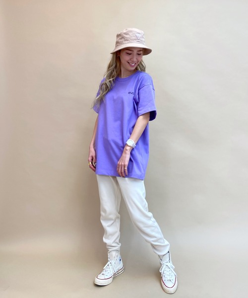 RVCA（ルーカ）の「【ムラサキスポーツ別注】RVCA/ルーカ   ビッグシルエット  バックプリントＴシャツ   BB043-P03（Tシャツ/カットソー・レディース・ホワイト/ブラック/パープル/ベージュ/グリーン・M/L/S）」の15枚目の写真