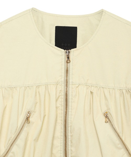 専用⭐︎⭐︎TATRAS ⭐︎ブルゾン ベージュ 美品 TATRAS（タトラス）の「TATRAS(タトラス) ILIZIA（ブルゾン
