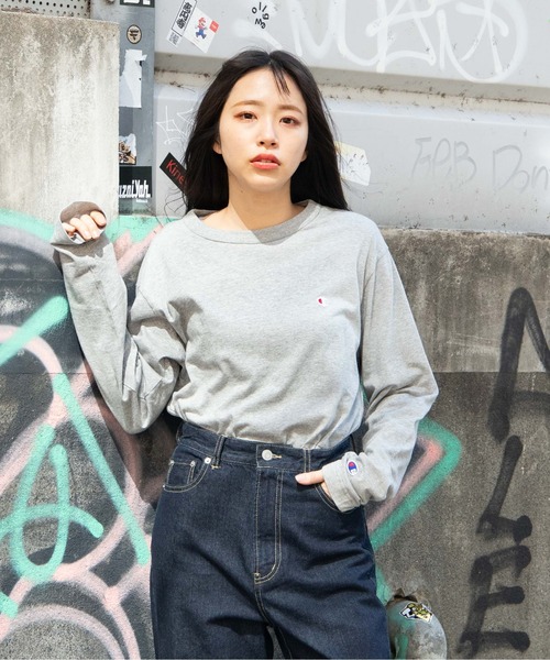 Champion(チャンピオン)の「WEGO/Champion刺繍ロングスリーブTシャツ(Tシャツ/カットソー・メンズ・ホワイト/ブラック/ダークグリーン/ネイビー/杢グレー・SMALL/MEDIUM/LARGE/X-LARGE)」の3枚目の写真