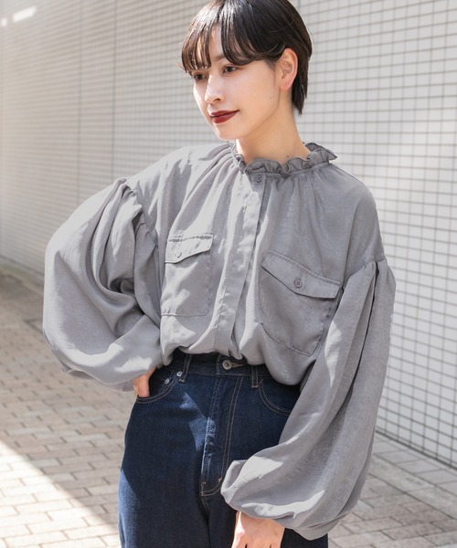 kutir（クティール）の「サテンフリルハイネックブラウス（シャツ/ブラウス・レディース・ライトブルー/ブラック/アイボリー・FREE）」の16枚目の写真