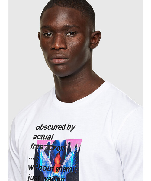 DIESEL（ディーゼル）の「メンズ Tシャツ デジタルプリント