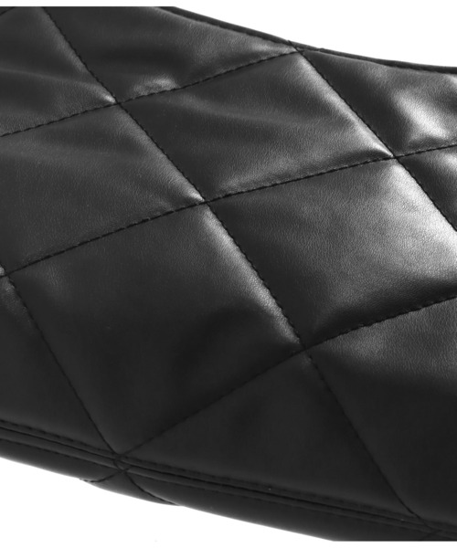 LATINA（ラティーナ）の「ソフトキルティングシルバーチェーン（ショルダーバッグ・レディース・ブラック・FREE）」の11枚目の写真