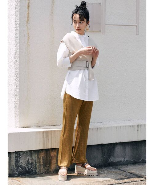 MURUA(ムルーア)の「ニットベストコンビハーフシャツ(シャツ/ブラウス・レディース・ブラック/ライトグリーン/ライトブルー/ベージュ・FREE)」の17枚目の写真