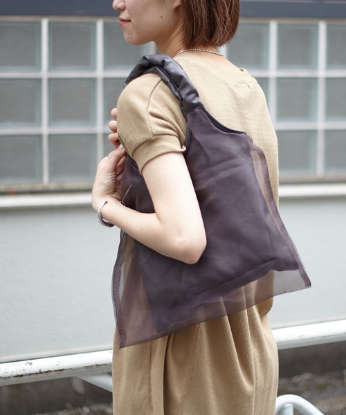 CIAOPANIC TYPY(チャオパニックティピー)の「ハンドルギャザーバッグ(トートバッグ・レディース・ブラウン/ベージュ/パープル・ONE SIZE)」の4枚目の写真