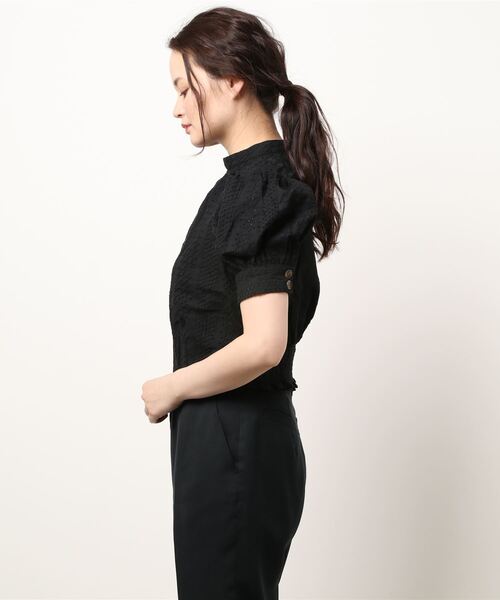 FREE'S MART（フリーズマート）の「エンブロイダリーバックボタン半袖ブラウス（シャツ/ブラウス・レディース・ホワイト/ブラック/パープル・FREE）」の5枚目の写真