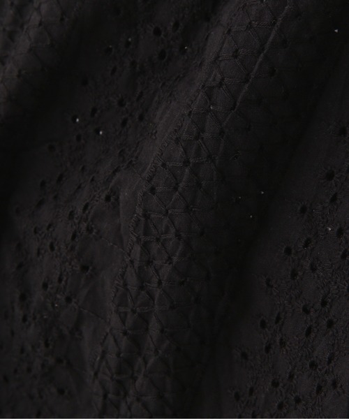 FREE'S MART（フリーズマート）の「エンブロイダリーバックボタン半袖ブラウス（シャツ/ブラウス・レディース・ホワイト/ブラック/パープル・FREE）」の9枚目の写真