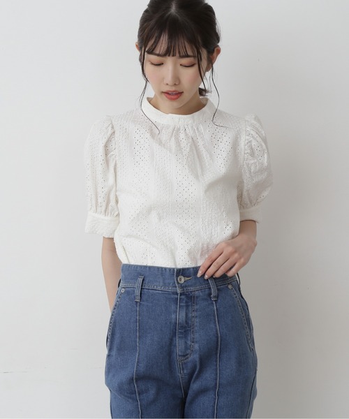 FREE'S MART（フリーズマート）の「エンブロイダリーバックボタン半袖ブラウス（シャツ/ブラウス・レディース・ホワイト/ブラック/パープル・FREE）」の16枚目の写真