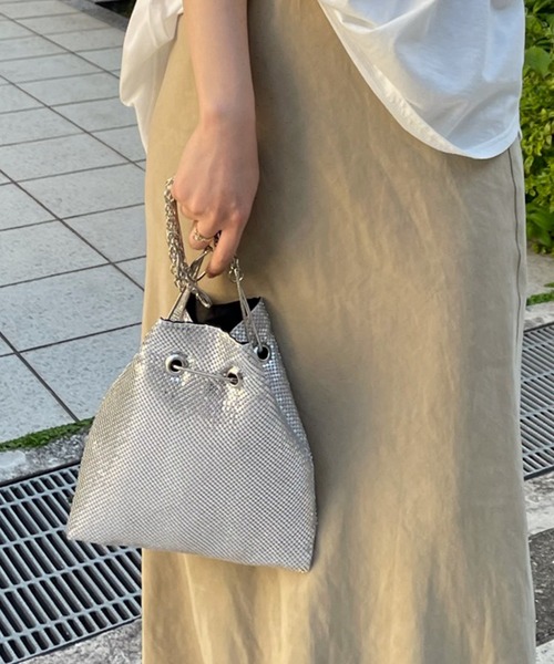 DouDou(ドゥドゥ)の「チェーンポシェット(ショルダーバッグ・レディース・シルバー/ゴールド・FREE)」の7枚目の写真