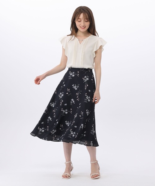 BE RADIANCE（ビーラディエンス）の「パール付きフリルブラウス（シャツ/ブラウス・レディース・オフホワイト/ピンク/ネイビー・FREE）」の18枚目の写真