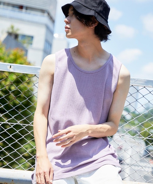 MONO-MART（モノマート）の「ワッフルレイヤードオーバーロングタンクトップ（タンクトップ・メンズ・ブラック/ベージュ/ネイビー/カーキ/アイボリー/ヘザーグレー/グリーン系その他/ブルー系その他/パープル系その他/チャコール・S/M/L）」の10枚目の写真