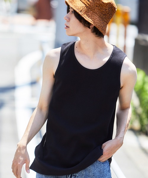 MONO-MART（モノマート）の「ワッフルレイヤードオーバーロングタンクトップ（タンクトップ・メンズ・ブラック/ベージュ/ネイビー/カーキ/アイボリー/ヘザーグレー/グリーン系その他/ブルー系その他/パープル系その他/チャコール・S/M/L）」の3枚目の写真