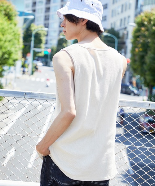 MONO-MART（モノマート）の「ワッフルレイヤードオーバーロングタンクトップ（タンクトップ・メンズ・ブラック/ベージュ/ネイビー/カーキ/アイボリー/ヘザーグレー/グリーン系その他/ブルー系その他/パープル系その他/チャコール・S/M/L）」の20枚目の写真