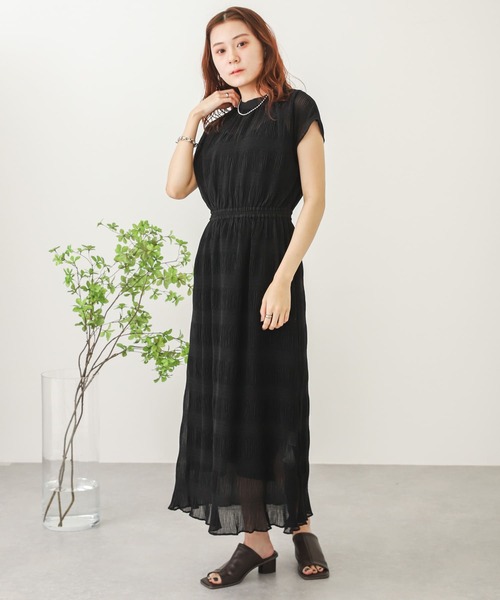 SENSE OF PLACE by URBAN RESEARCH（センスオブプレイスバイアーバンリサーチ）の「マジョリカプリーツウエストマークワンピース（ワンピース・レディース・ミント/ブラック/グレー・ONE）」の13枚目の写真