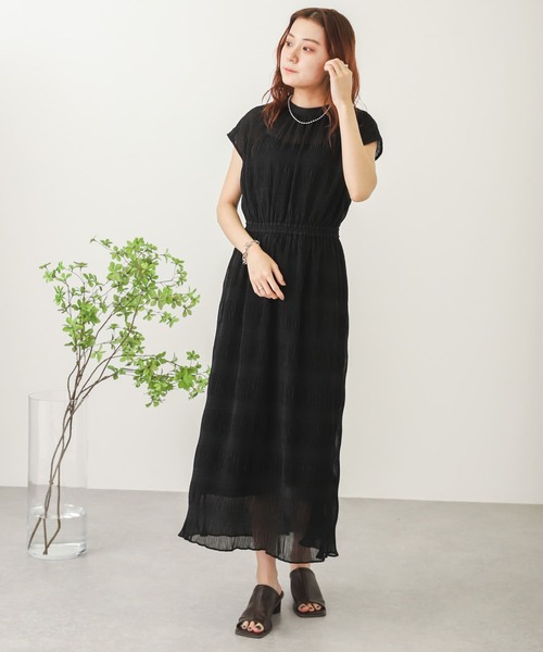 SENSE OF PLACE by URBAN RESEARCH（センスオブプレイスバイアーバンリサーチ）の「マジョリカプリーツウエストマークワンピース（ワンピース・レディース・ミント/ブラック/グレー・ONE）」の4枚目の写真