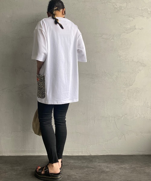 UNIVERSAL OVERALL（ユニバーサルオーバーオール）の「[UNIVERSAL OVERALL/ユニバーサルオーバーオール] 別注 カバーオールポケットＴシャツ（Tシャツ/カットソー・レディース・ホワイト系その他/ブラック系その他/ホワイト系その他2/サックスブルー系・S/M/L/XL）」の13枚目の写真