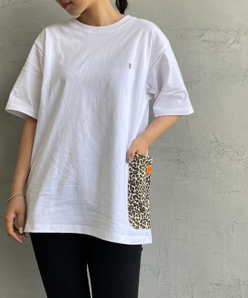 UNIVERSAL OVERALL（ユニバーサルオーバーオール）の「[UNIVERSAL OVERALL/ユニバーサルオーバーオール] 別注 カバーオールポケットＴシャツ（Tシャツ/カットソー・レディース・ホワイト系その他/ブラック系その他/ホワイト系その他2/サックスブルー系・S/M/L/XL）」の17枚目の写真