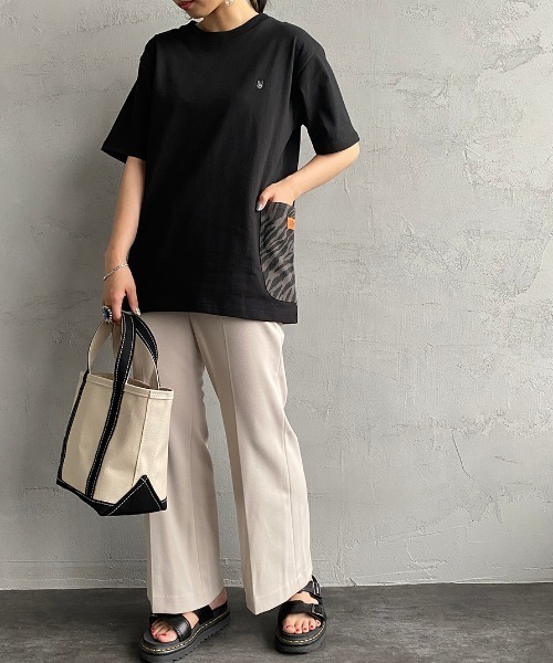 UNIVERSAL OVERALL（ユニバーサルオーバーオール）の「[UNIVERSAL OVERALL/ユニバーサルオーバーオール] 別注 カバーオールポケットＴシャツ（Tシャツ/カットソー・レディース・ホワイト系その他/ブラック系その他/ホワイト系その他2/サックスブルー系・S/M/L/XL）」の7枚目の写真