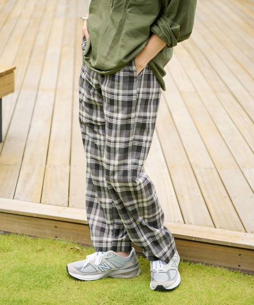 CIAOPANIC TYPY（チャオパニックティピー）の「アソート柄イージーパンツ（スラックス・メンズ・ネイビー/アイボリー/チャコールグレー/グリーン・M/L）」の2枚目の写真