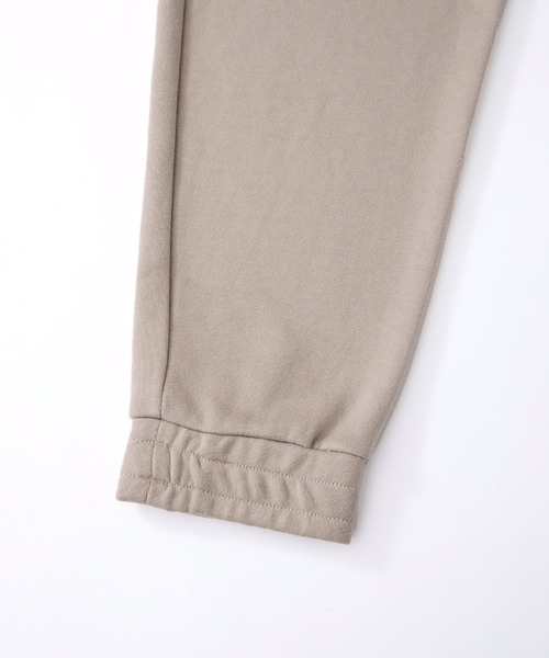 Mark Gonzales(マーク・ゴンザレス)の「【セットアップ】Mark Gonzales/マークゴンザレス MONO-MART別注 エフォートレス ラウンジセットアップ /ロゴ刺繍 オーバーサイズプルオーバースウェット&スウェットパンツ ワンマイルウェア(ルームウェア/パジャマ・メンズ・グレイッシュベージュ/アッシュブラウン/ブラック/杢グレー/バーガンディー/オフホワイト/ダークグレー・M/L/XL)」の14枚目の写真