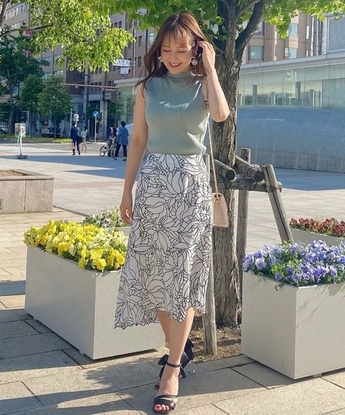 31 Sons de mode（トランテアン　ソン　ドゥ　モード）の「配色刺繍アシメスカート（スカート・レディース・イエロー/ピンク/オフホワイト・38/36）」の12枚目の写真