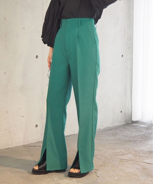 tiptop（ティップトップ）の「【2サイズ展開】フロントスリットセミフレアスラックス【web限定アイテム・セットアップ対応】（スラックス・レディース・ブラック/ブラウン/グリーン/アイボリー/グリーン系その他/ダークブラウン・S/M）」の11枚目の写真