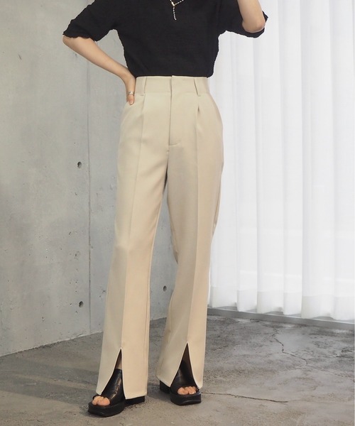 tiptop（ティップトップ）の「【2サイズ展開】フロントスリットセミフレアスラックス【web限定アイテム・セットアップ対応】（スラックス・レディース・ブラック/ブラウン/グリーン/アイボリー/グリーン系その他/ダークブラウン・S/M）」の15枚目の写真