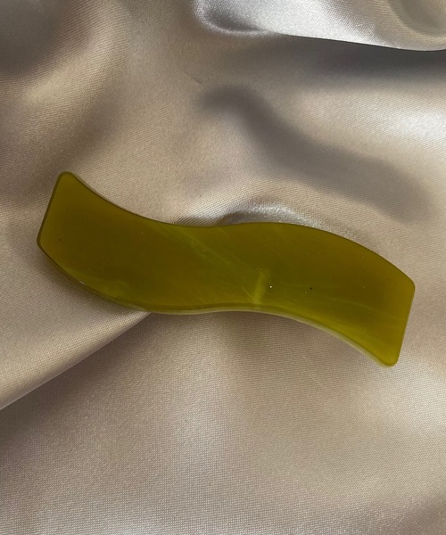 TONE SELECT GOODS（トーンセレクトグッズ）の「【LESRIRE】ウェーブヘアクリップ（バレッタ/ヘアクリップ・レディース・グレー/オフホワイト/グリーン/ブラウン系その他・FREE）」の12枚目の写真