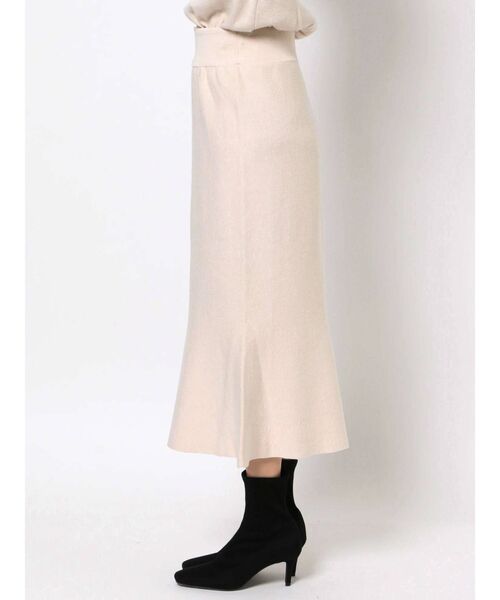 LAGUNAMOON（ラグナムーン）の「ナローニットスカート（スカート・レディース・バーガンディー/ブラック/アイボリー/ライトグレー/モカ・MEDIUM/SMALL）」の15枚目の写真