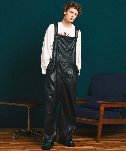 MAISON SPECIAL（メゾンスペシャル）の「《ユニセックスアイテム》マルチファブリックオーバーオール 【MAISON SPECIAL/メゾンスペシャル】（サロペット/オーバーオール・メンズ・ブラック/ダークブラック/ブルーグレー/カーキ・1/0/2）」の3枚目の写真