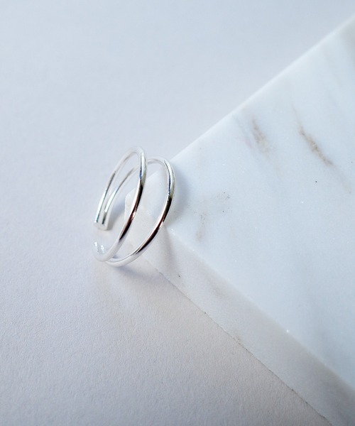 SIGNAL（シグナル）の「【SIGNAL/シグナル】Double Line Ear Cuff / ダブルラインイヤーカフ（イヤーカフ・レディース・シルバー/ゴールド・FREE）」の13枚目の写真